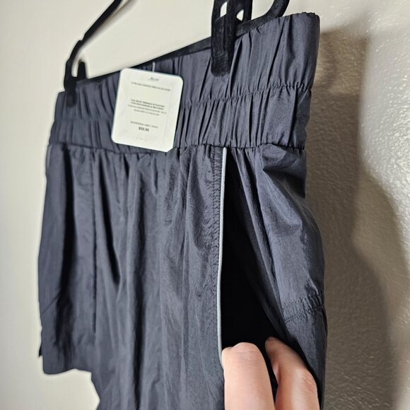 Fabletics 2x Shorts Black Reflective High Waist Nylon Pockets Gym Running - Picture 4 of 8